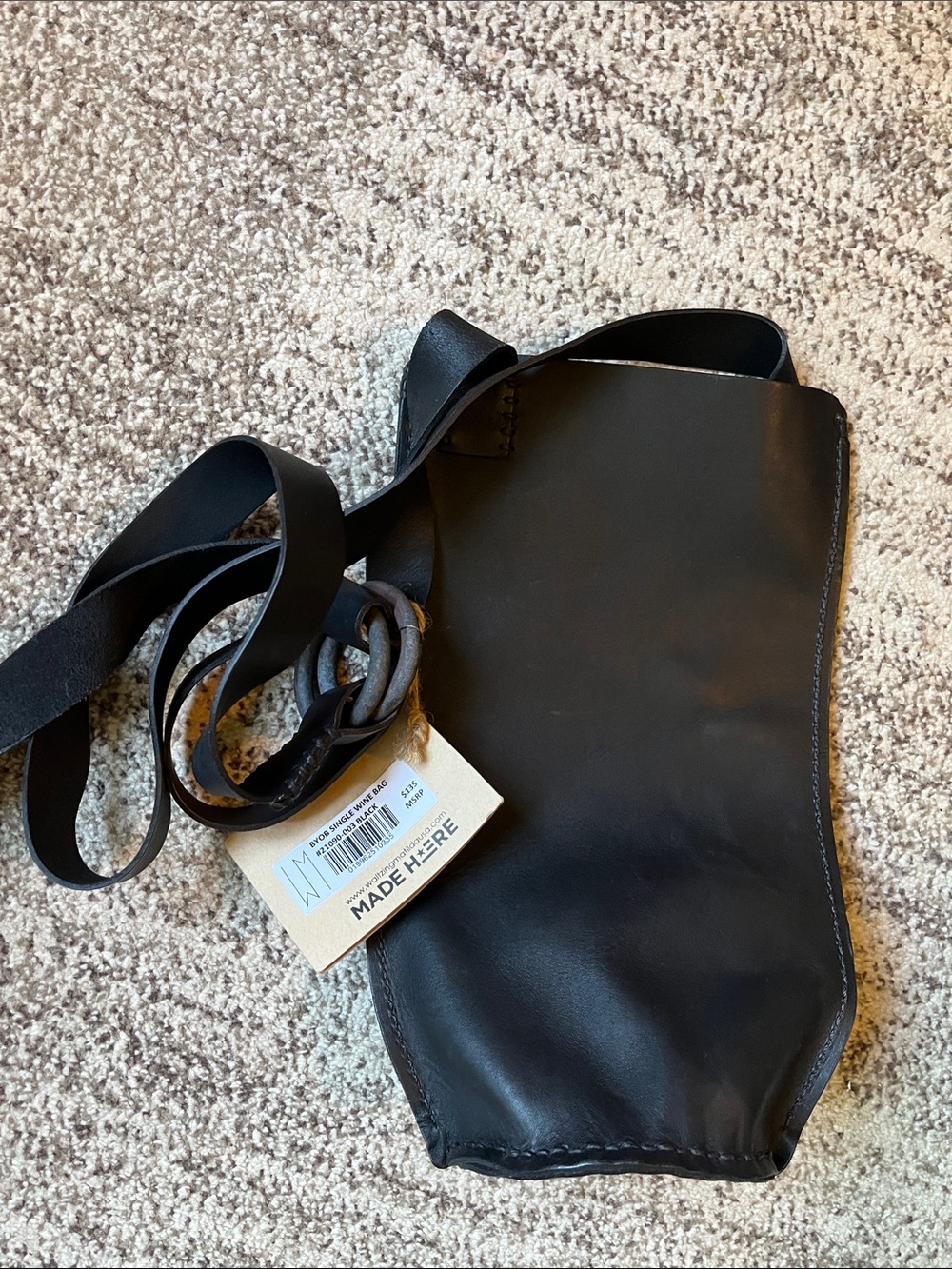 Leather rustic bottle/ wine carrier from waltzing Matilda, new